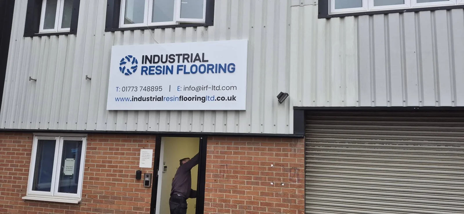 Exterior fascia sign fitted to a business unit in Derbyshire